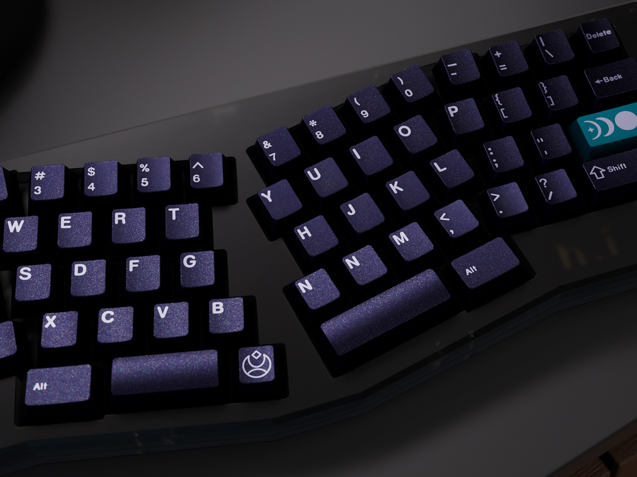 GMK CYL Selene Keycaps