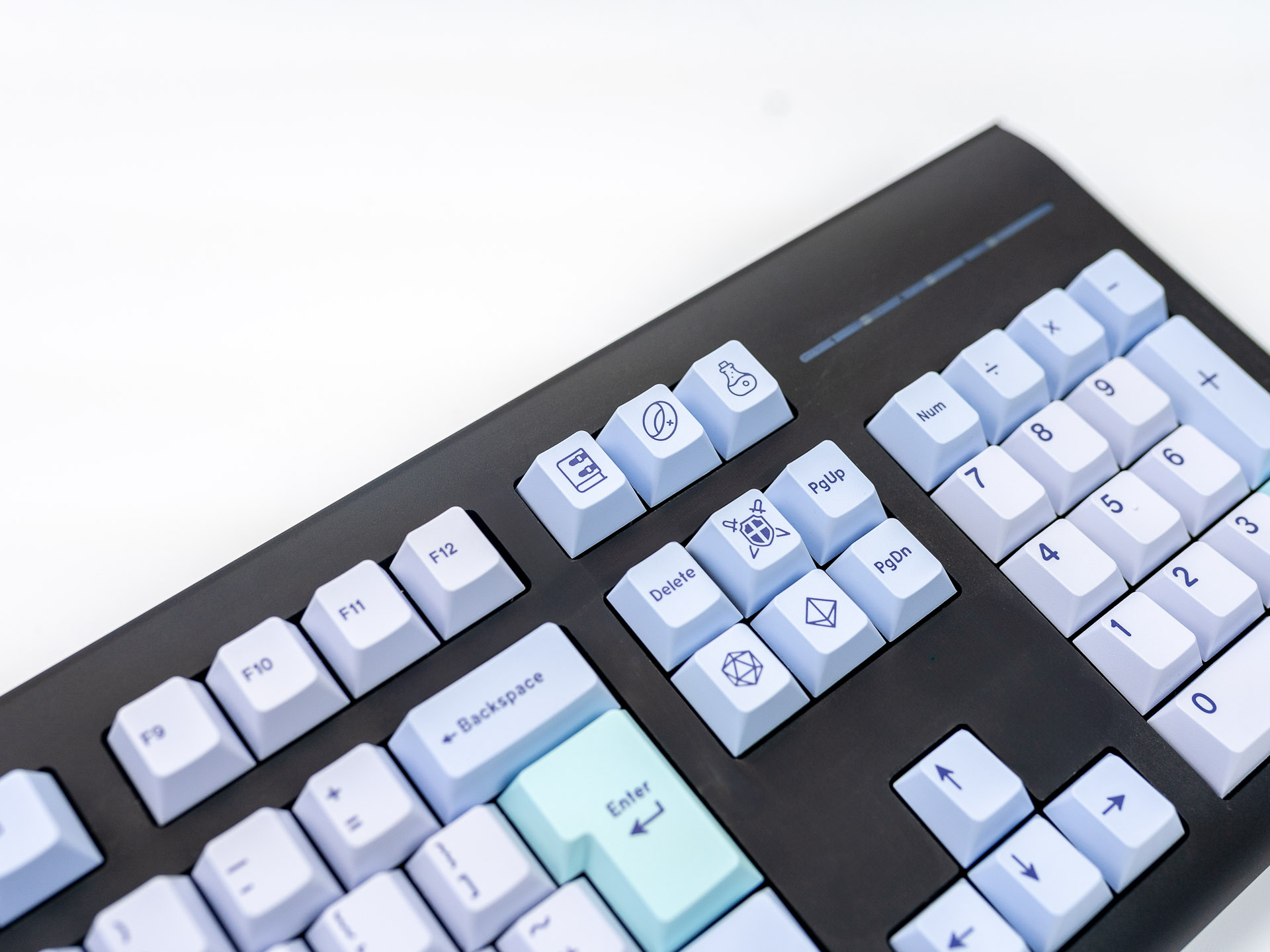 GMK CYL Astral Light GMK CYL Astral Light