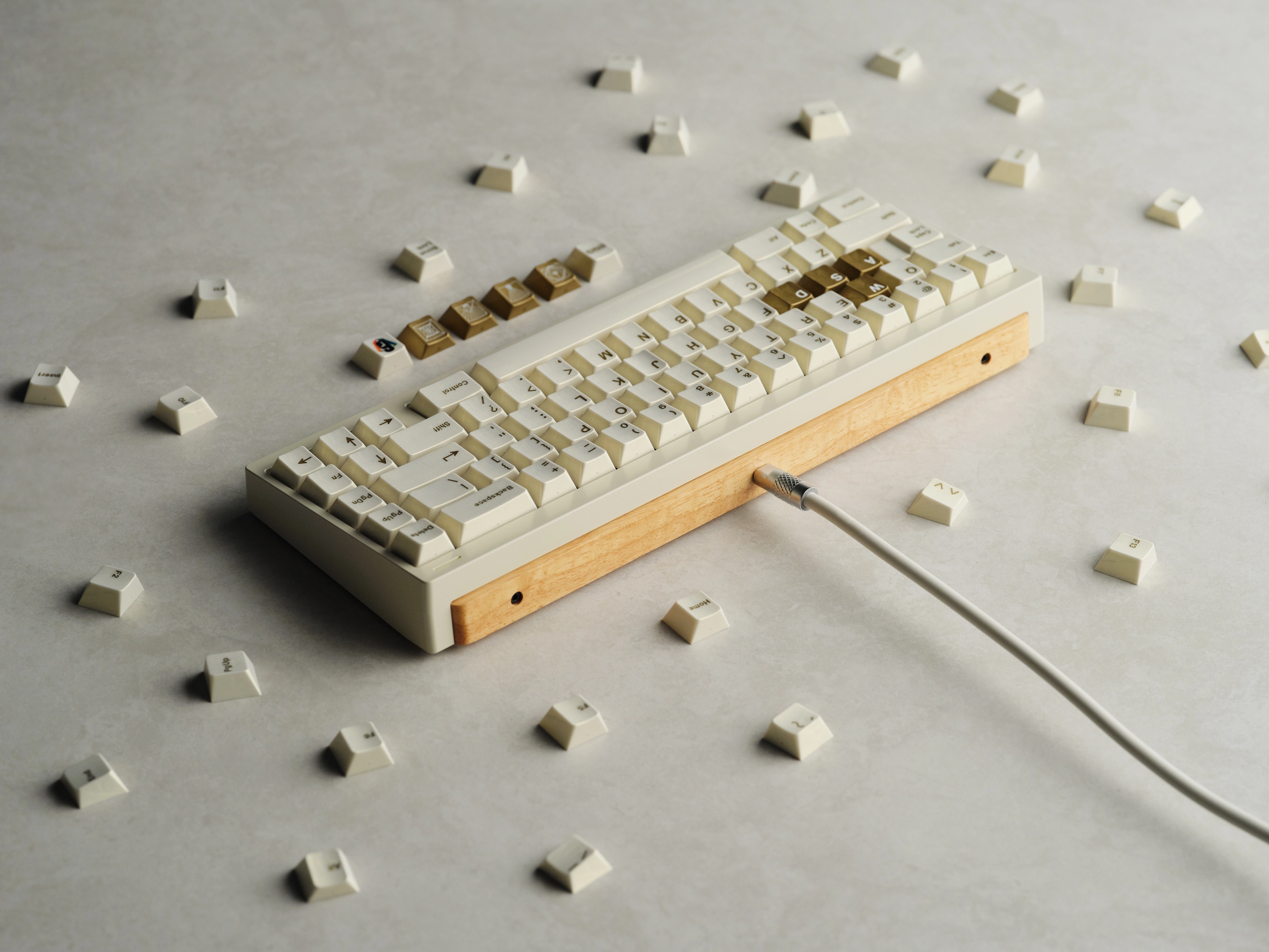 GMK CYL 6Siege Winners Circle Keycaps