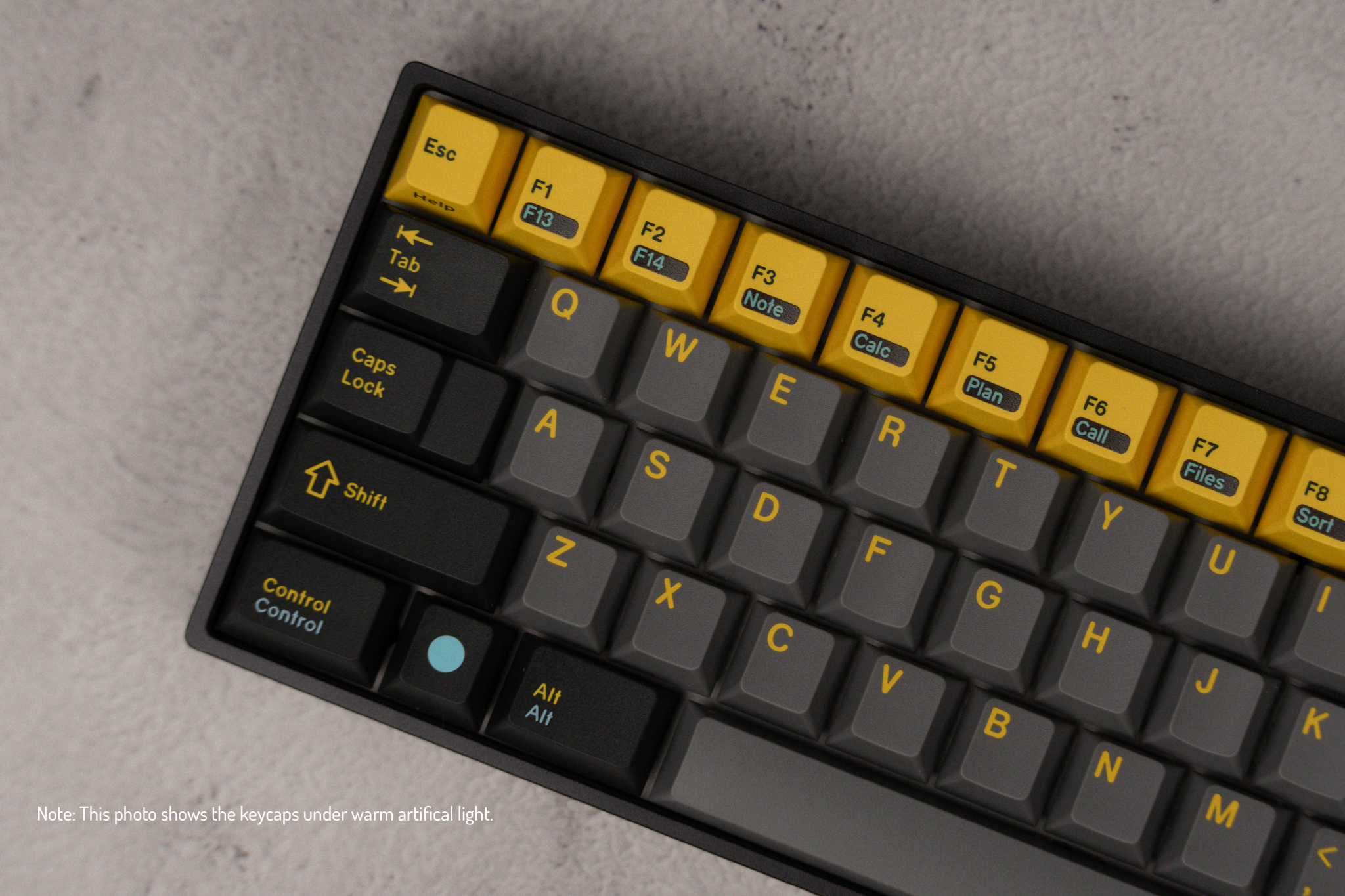 GMK CYL Quaderno Keycaps