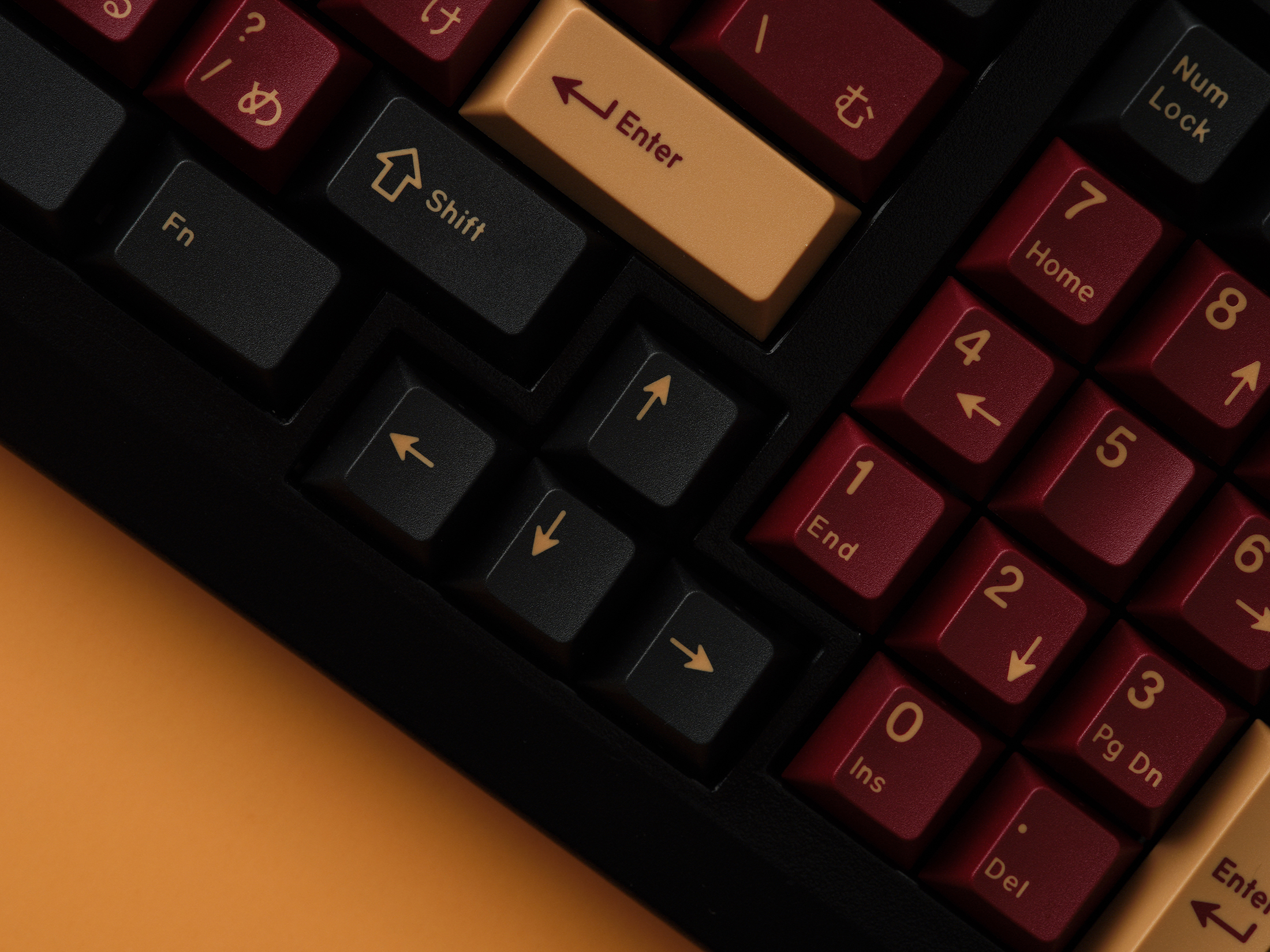 GMK CYL Red Samurai Keycaps