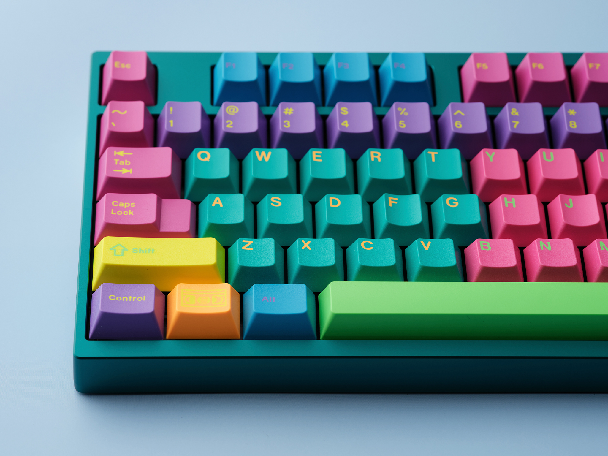 GMK Windbreaker | Premium ABS Keycap Kit for Mechanical Keyboards GMK Windbreaker | Premium ABS Keycap Kit for Mechanical Keyboards