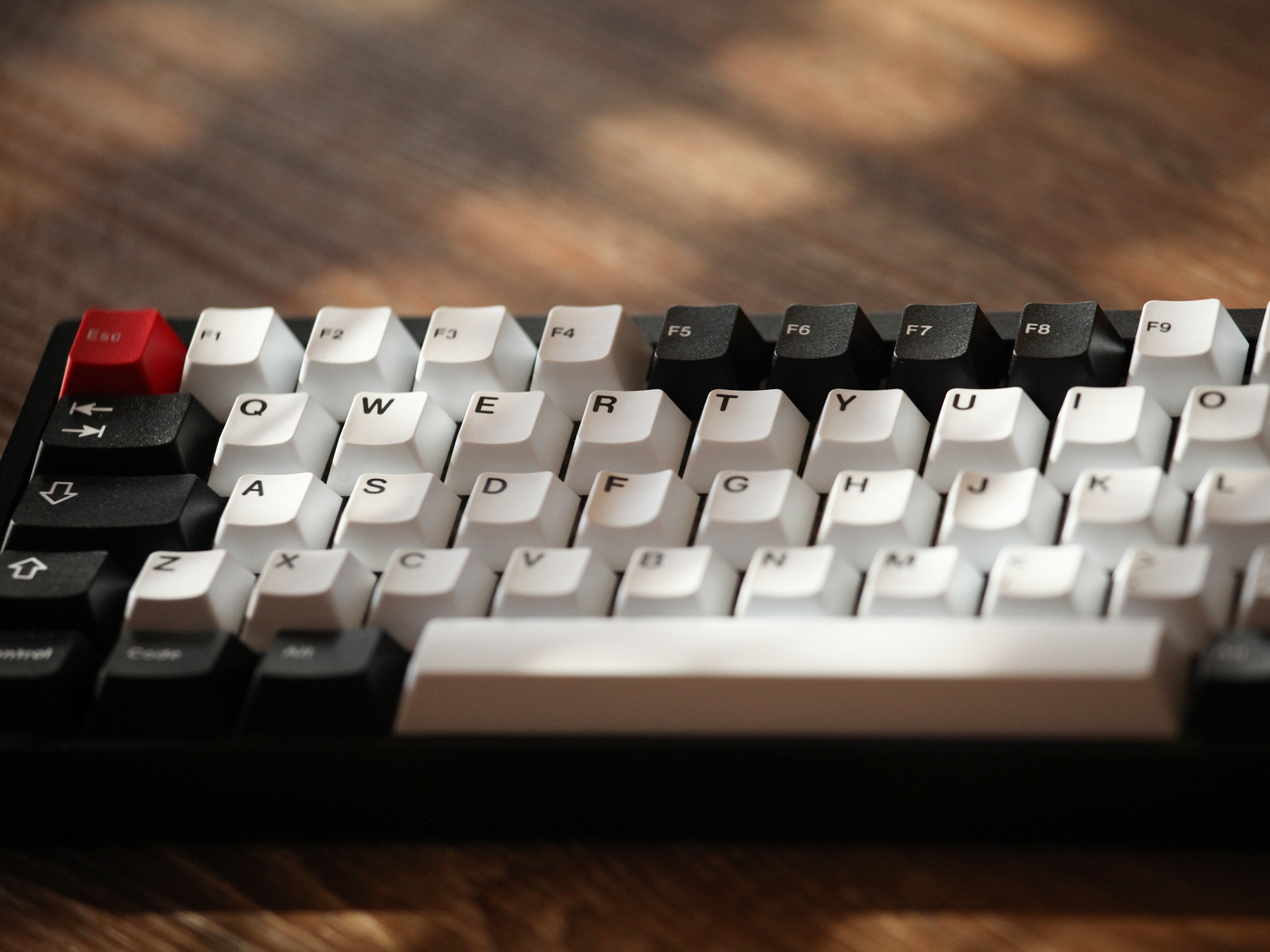 GMK CYL Monochrome R2 Keycaps