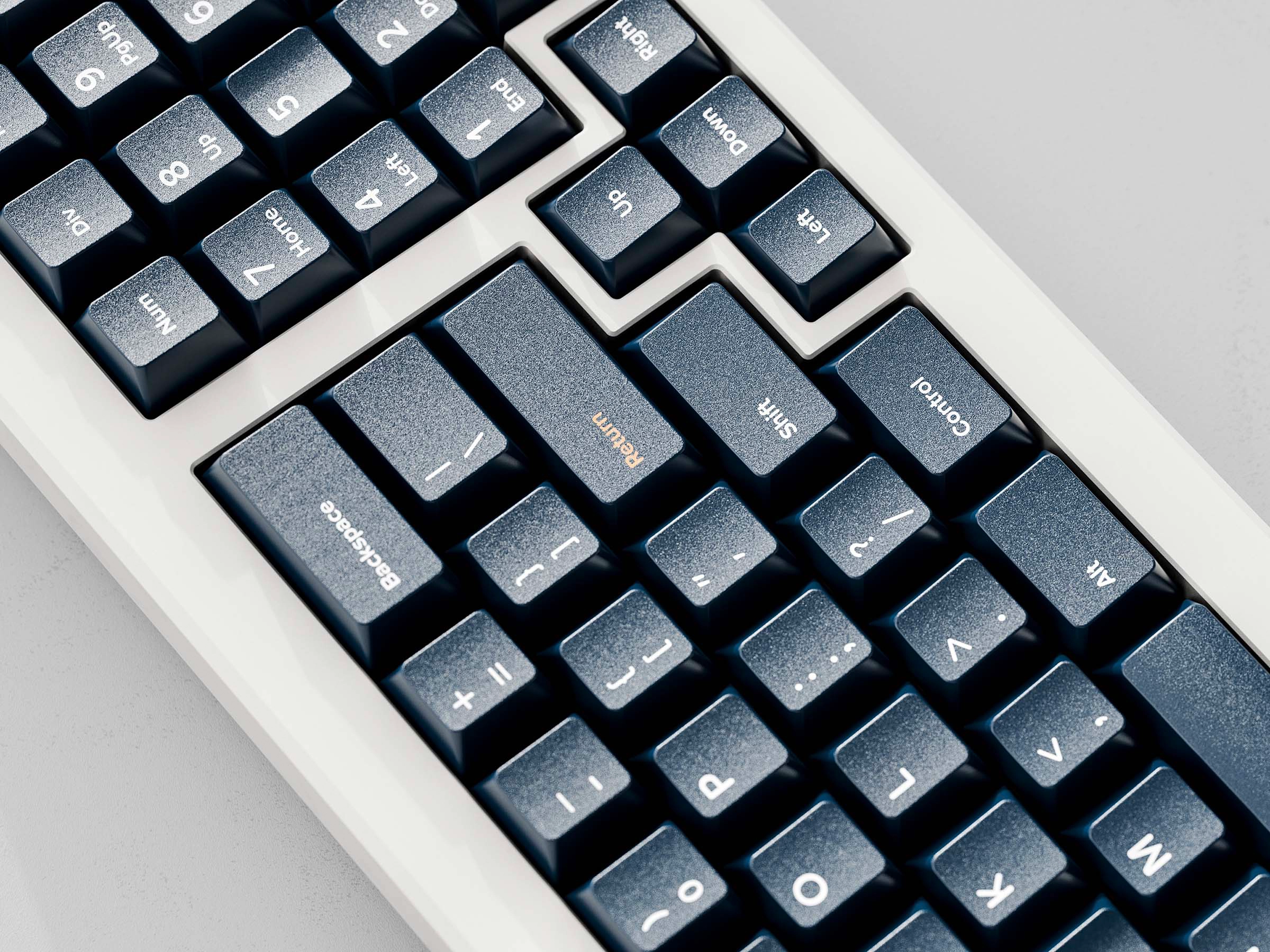 GMK CYL Fabrik Keycaps GMK CYL Fabrik Keycaps blue top right keyboard corner