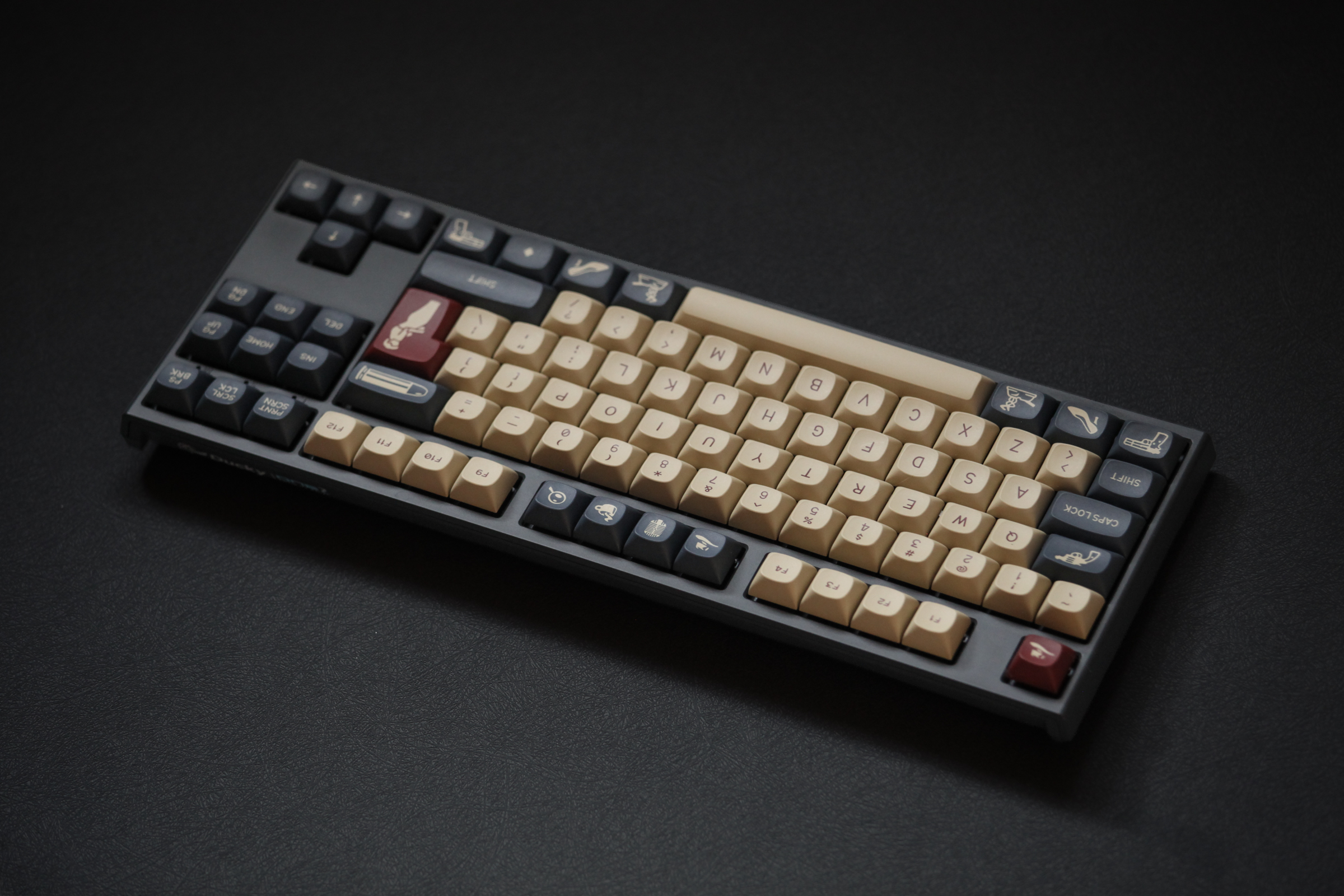 GMK MTNU Welles Keycaps