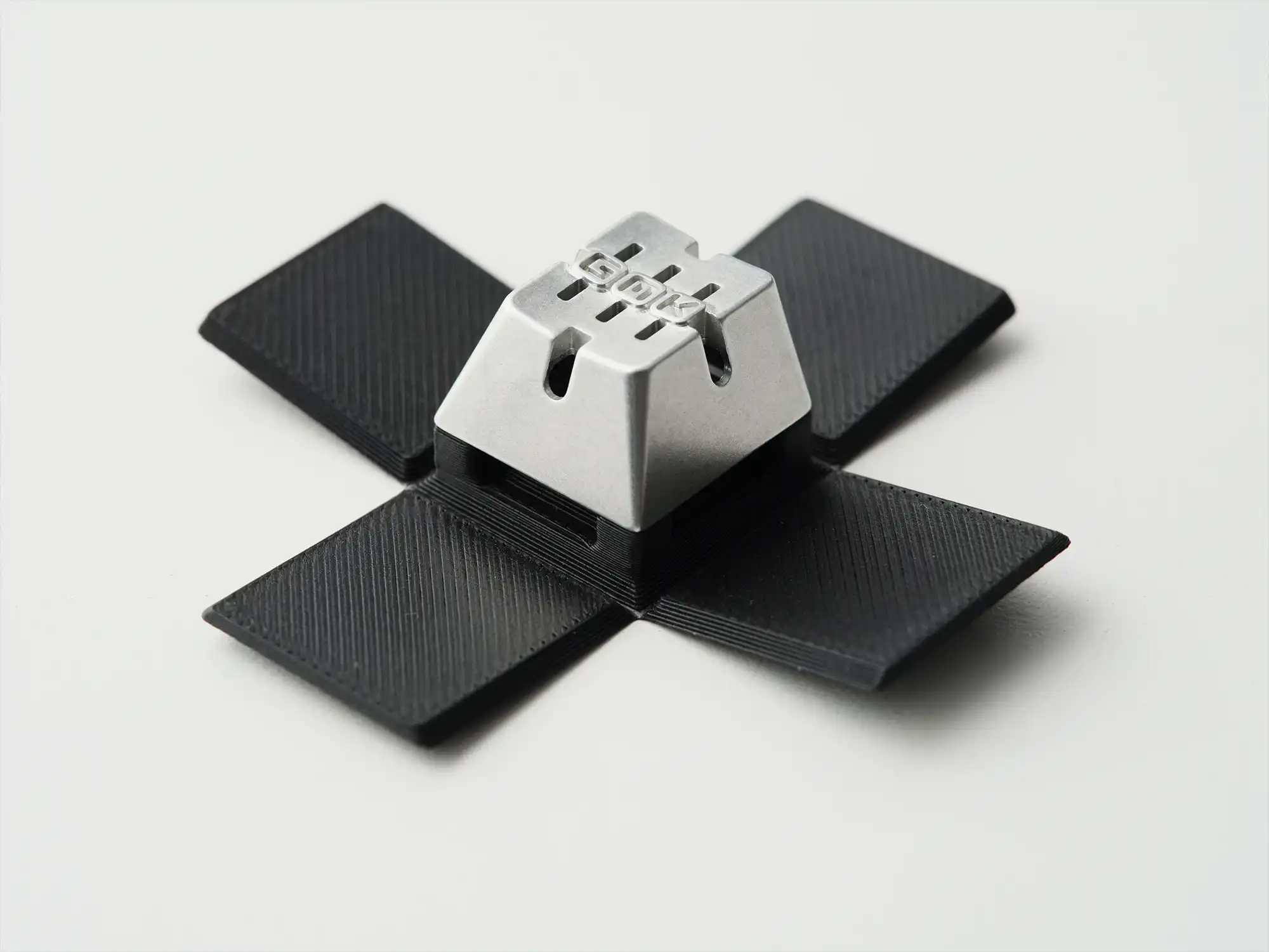 MVKB x Salvun Aluminium Artisan Keycap Left View